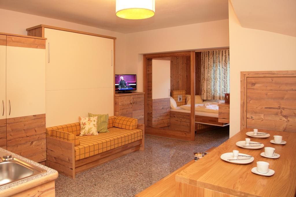 Intown Apartment Schmiede Saalbach-Hinterglemm Buitenkant foto
