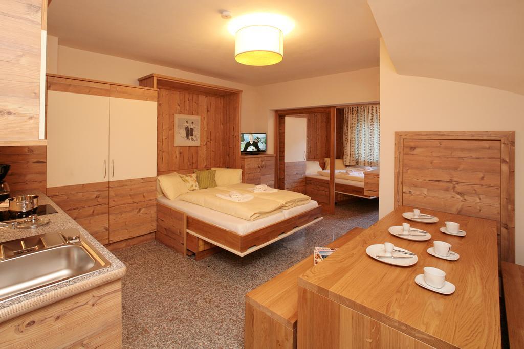Intown Apartment Schmiede Saalbach-Hinterglemm Buitenkant foto